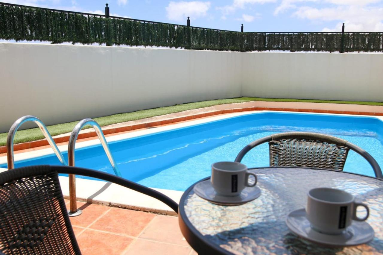 Con Piscina Cerca De Dunas De Сasa de vacaciones *