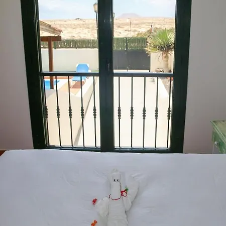 Villa Con Piscina Cerca De Las Dunas De Corralejo Exterior photo
